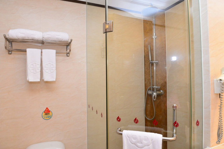 Bathroom 2, New City International Hotel, Dongguan