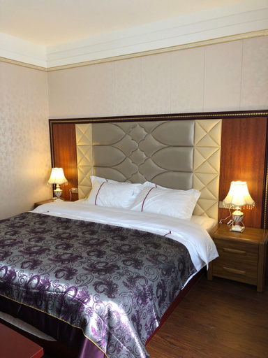 Bedroom 2, Pingchang Jinxi Hotel, Bazhong