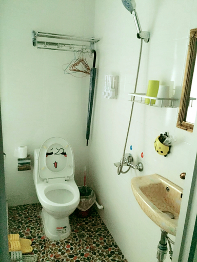 Bathroom, Xiaohebian Hostel, Shenzhen