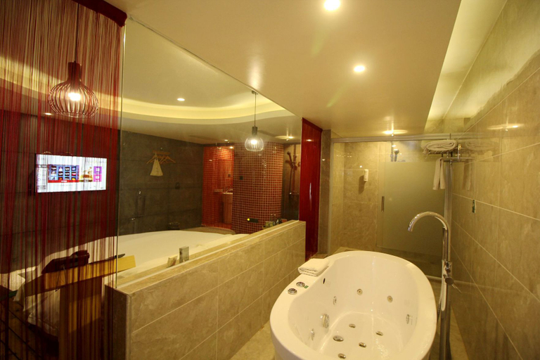 Bathroom 2, Tiantai Garden Boutique Hotel, Jiaxing