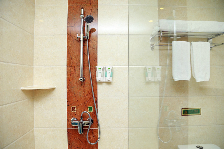 Bathroom 3, Vienna Hotel Tianjin Huaming, Tianjin