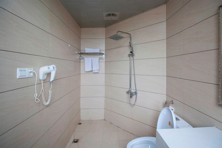 Bathroom, Ming Dian Hotel, Xiangtan