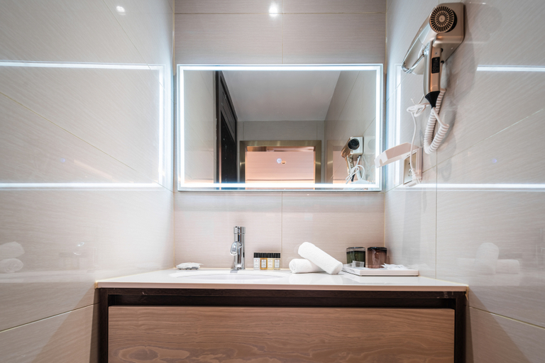 Bathroom 2, ホテル(), Zunyi