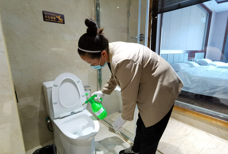 Bathroom 3, Rdzong Lhundup Hotel, Gannan Tibetan