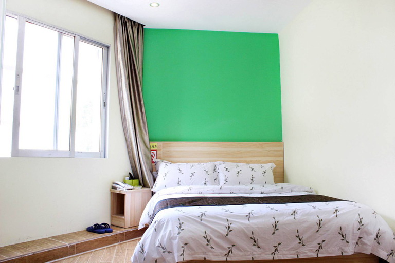 Bedroom, Juyuan Hotel, Shenzhen