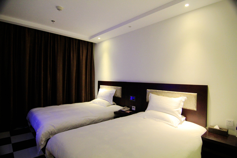 Bedroom 2, Qihang Hotel, Chongqing