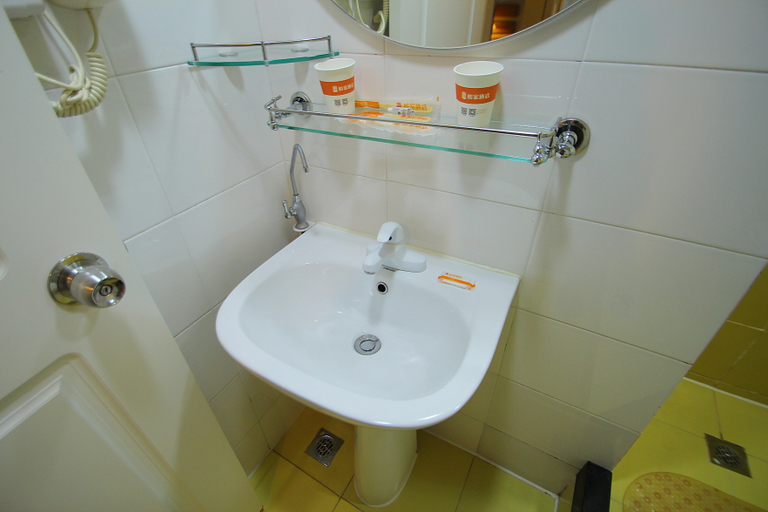 Bathroom 3, Home Inn Neo Shanghai Changshou Road Shaanxi North Road, Shanghai