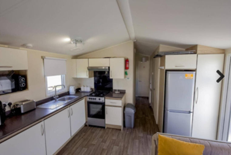 Private kitchen, Lyons Robinhood - 3 Bedrooms, Denbighshire