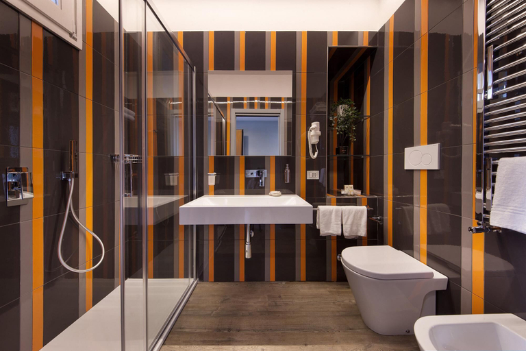 Bathroom 4, Casa La Maisonette, Napoli