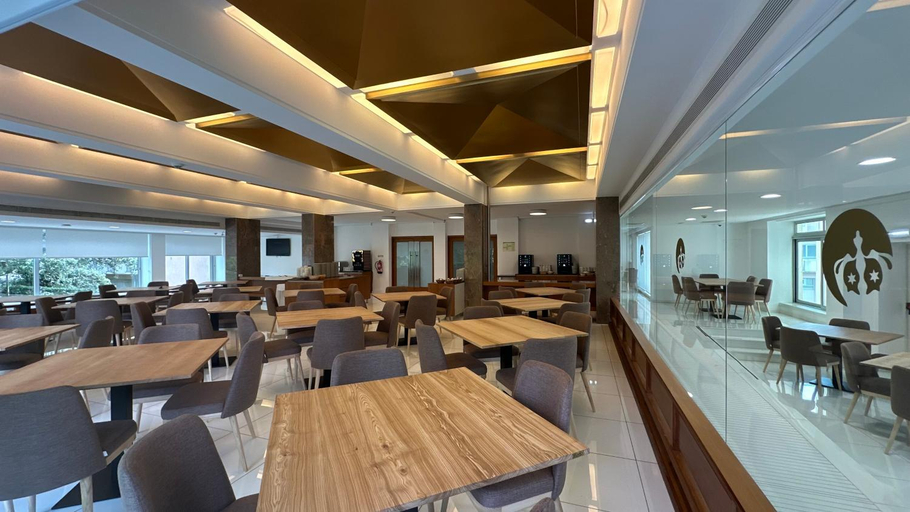 Food & Drinks 4, Hotel Joao Paulo II, Braga