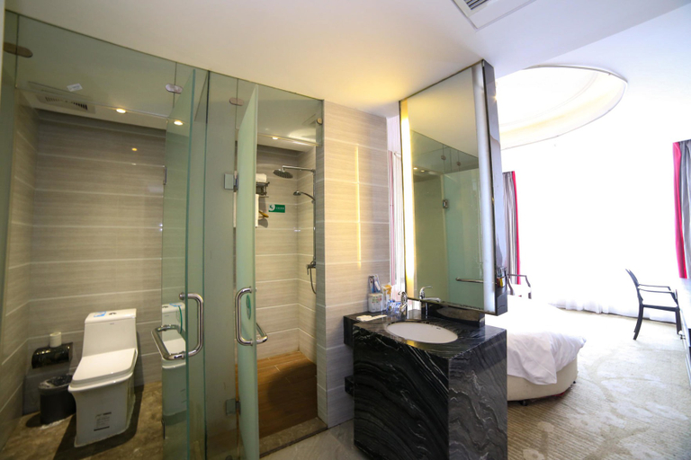 Bathroom 2, Sheng Jing Yi Jia Hotel, Xiangfan