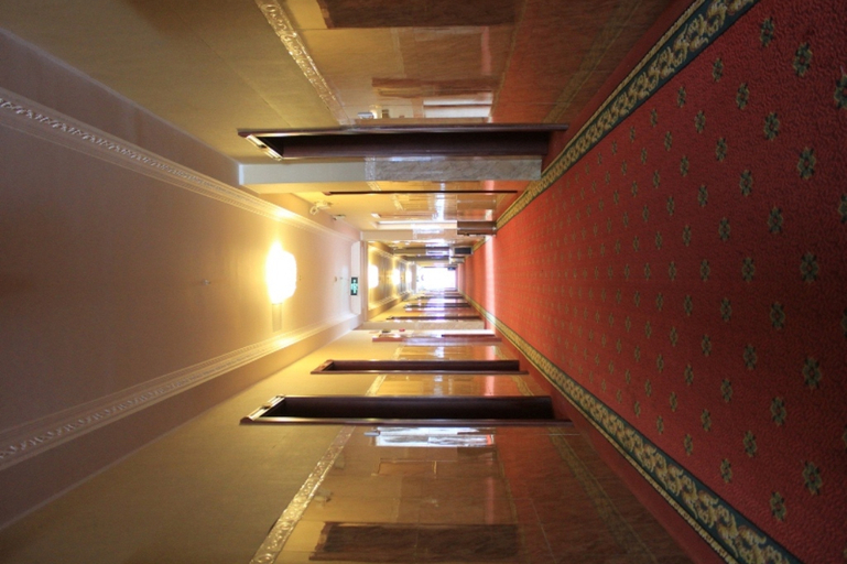Others 4, Jing Da Hotel, Wenshan Zhuang and Miao
