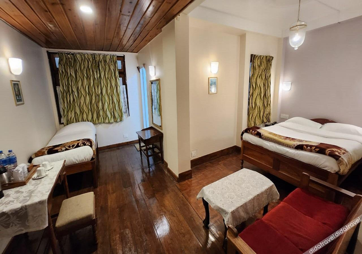 Bedroom 2, IVANHOE HOTEL (A Heritage Property), Darjiling