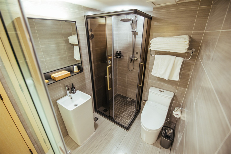 Bathroom 3, Starway Hotel Tangshan Zunhua Bus Station, Tangshan