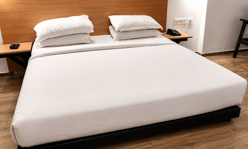 Room 1, Hotel Somani Wakad, Pune