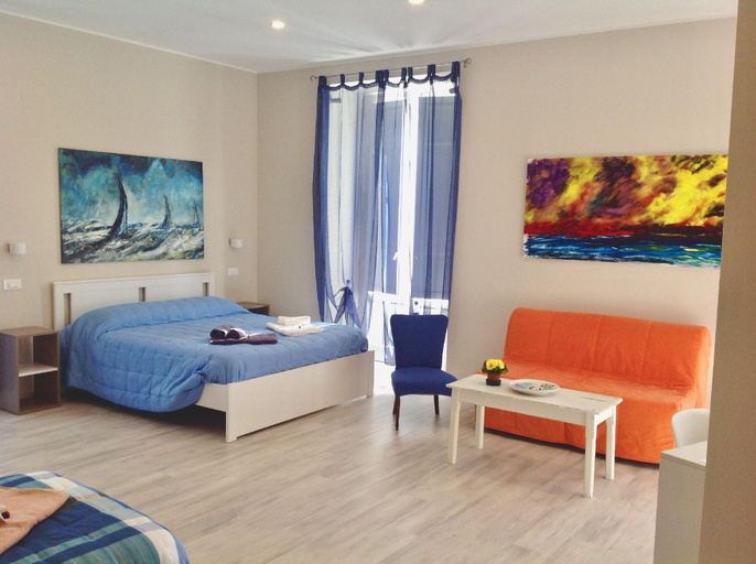 Bedroom 2, Sicania, Messina