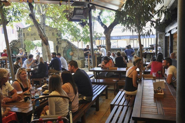 Food & Drinks 4, Norfolk Hotel, Fremantle