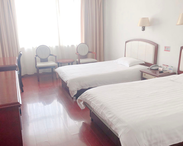 Bedroom 2, Liantong Hotel, Shanghai
