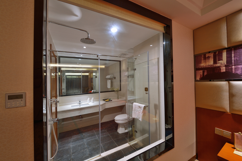 Bathroom 4, Yasi Boutique Hotel, Yichang