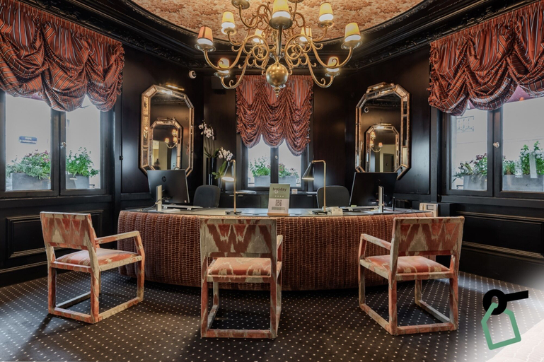 Food & Drinks 5, Hotiday Room Collection - Paris Arc de Triomphe, Paris