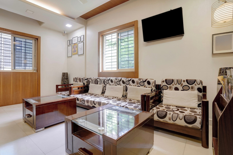 Living area, Super Collection O Hosepet College Road, Bellary