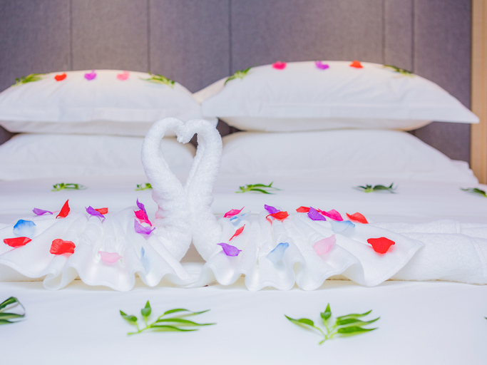 Bedroom 3, Lavande Hotel Yueyang East High-speed Railway Station Walmart, Yueyang