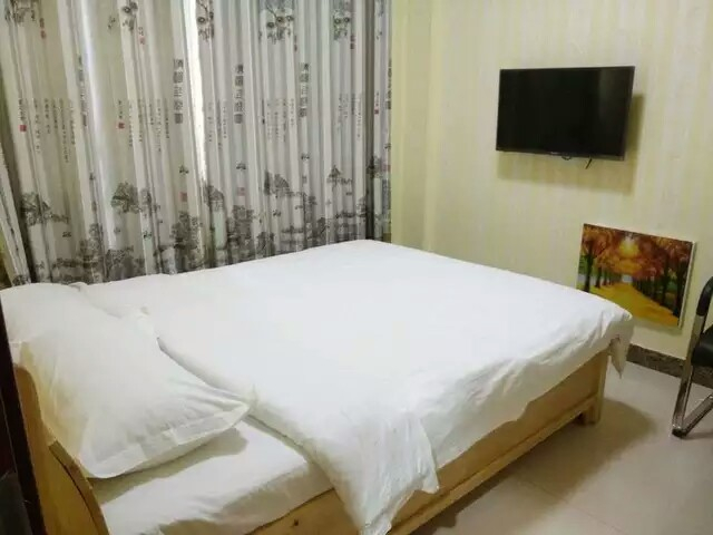 Bedroom 2, Haoyunlai Business Hotel, Zhengzhou