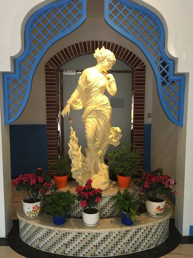Food & Drinks, Renshou 8:30 Theme Hotel, Meishan