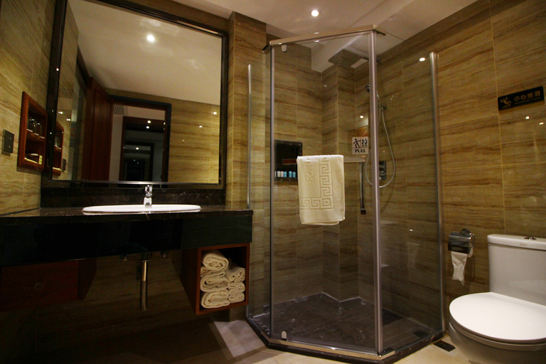 Bathroom 2, ホテル (), Zhuhai