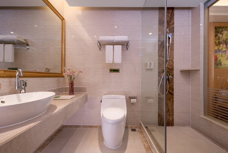 Bathroom 2, Vienna Hotel Guangxi Hezhou Fuchuan, Hezhou