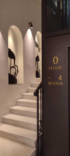 Others 4, Hotel La Ville, Rome