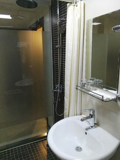 Bathroom 2, Weijing Fashion Hotel Suzhou Wujiang Zhenze, Suzhou