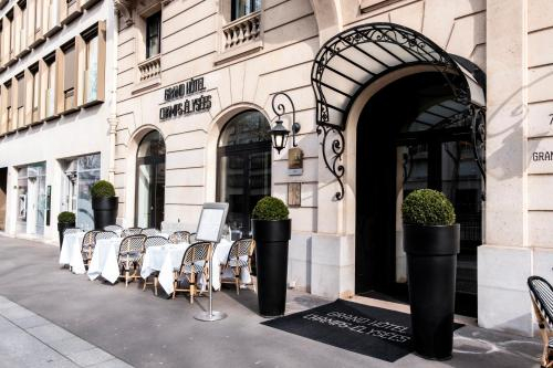 Others 5, Grand Hôtel Champs-Elysées, Paris