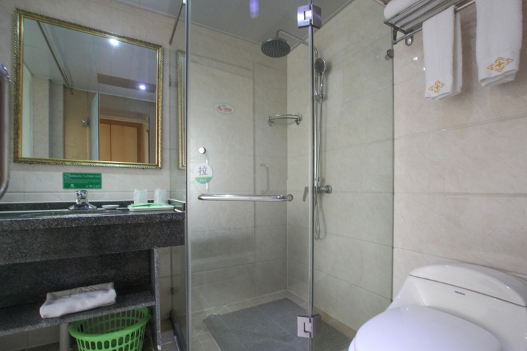 Bathroom 2, Gui Xing Hotel, Guilin