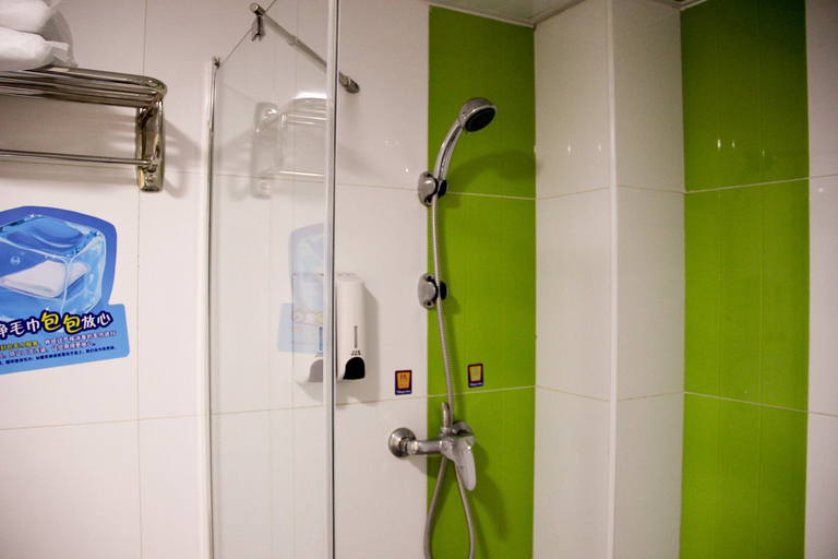 Bathroom 3, 7 Days Premium Guangzhou Kecun Metro Station Pazhou Exhibition Center, Guangzhou