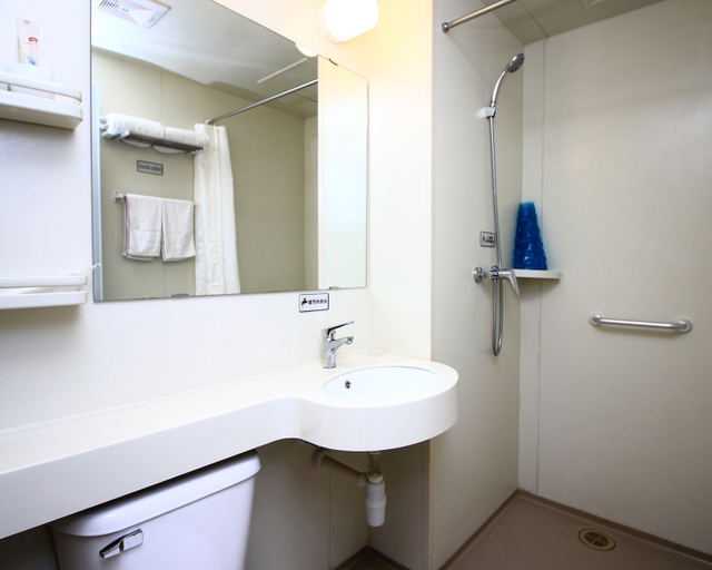 Bathroom 2, シャンコー ヨウピンホテル(五蓮一中)(尚客优品酒店(五莲一中店)), Rizhao