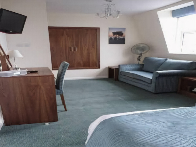 Bedroom 2, The Woodvale, Isle of Wight