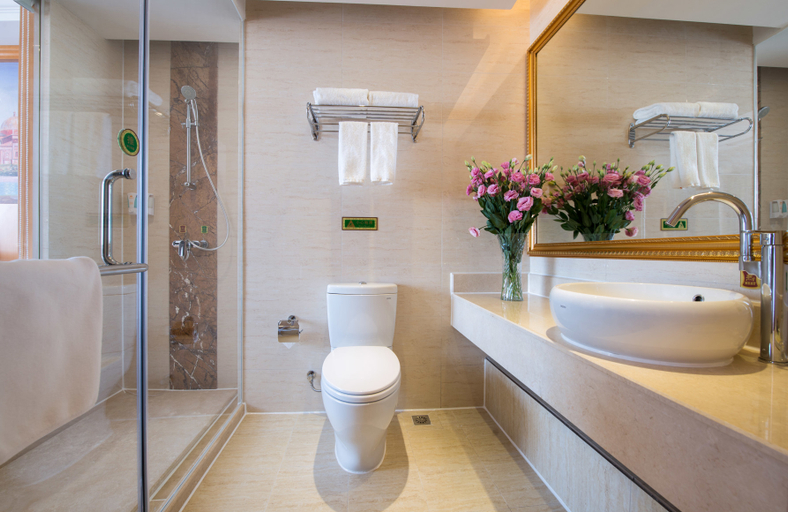 Bathroom 3, Vienna Classic Hotel Shenzhen Pingshan Yingzhan Toursim Garden, Shenzhen