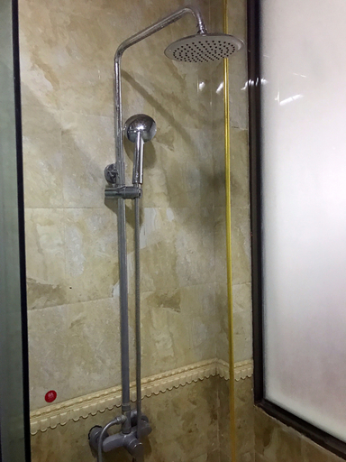 Bathroom 2, Guiqulai Hotel (Bus Passenger Station), Lijiang