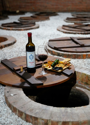 Food & Drinks, Chateau Vartsikhe, Bagdati