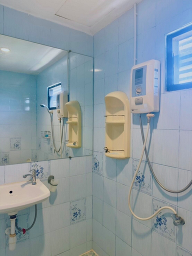 Bathroom 4, Apartment X5, Pattaya