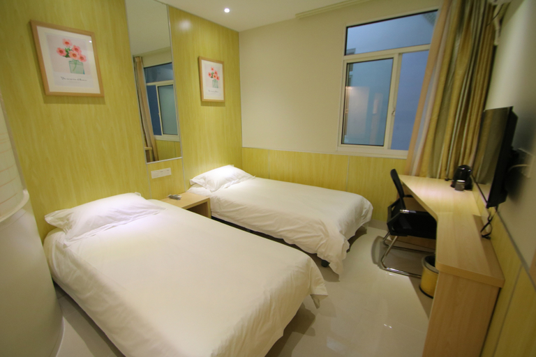 Bedroom 2, Yixuan Hotel (Shanghai Hongqiao Railway Station National Convention & Exhibition Center Branch), Shanghai