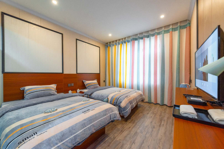 Bedroom 2, Kunming Spring Voice Hotel, Kunming
