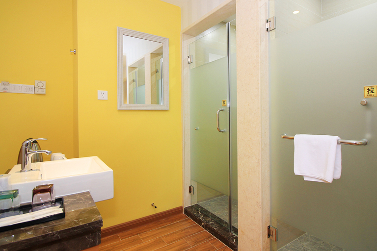 Bathroom 2, Jiayuan Boutique Hote, Jiangmen