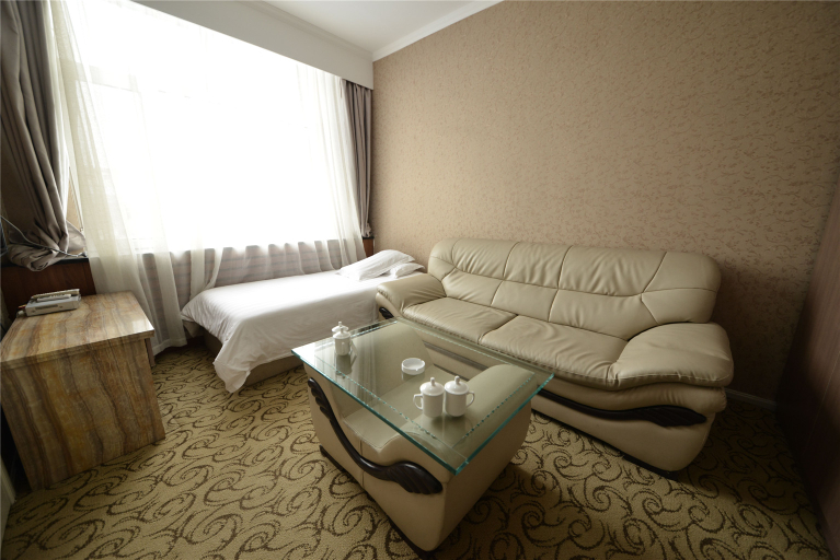 Bedroom, Hulun Holiday Hotel, Hulunbuir