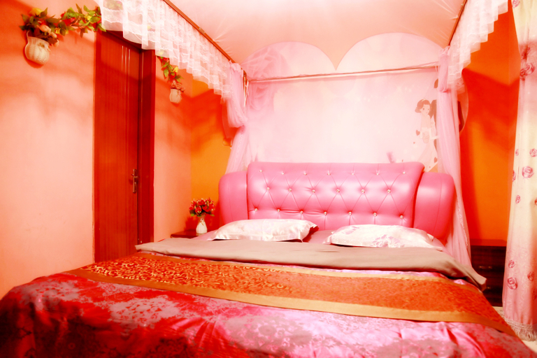 Bedroom 2, Huhhot Bamboo Leaf Hotel, Hohhot