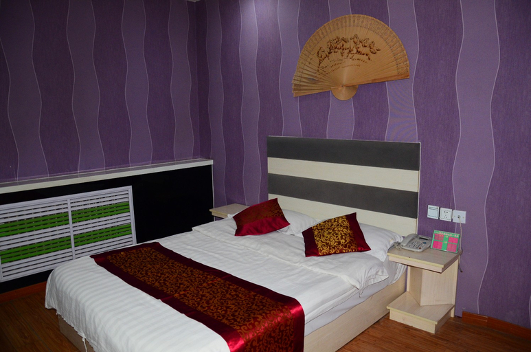Bedroom 2, Qijiayi Business  Hotel, Liaocheng