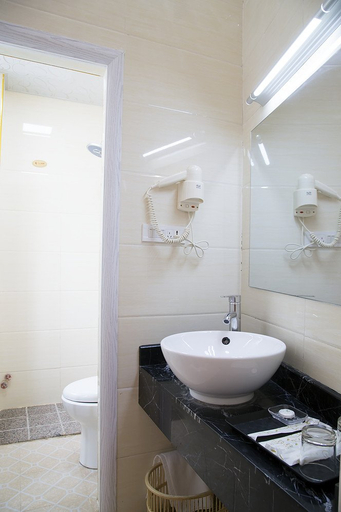 Bathroom 3, Haozhujia Hotel, Guilin