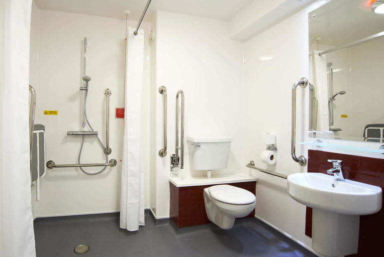 Bathroom 4, Travelodge Weston-super-Mare, North Somerset