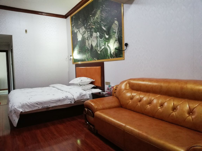 Bedroom 2, Pan Country Kaiyue Hotel, Liupanshui